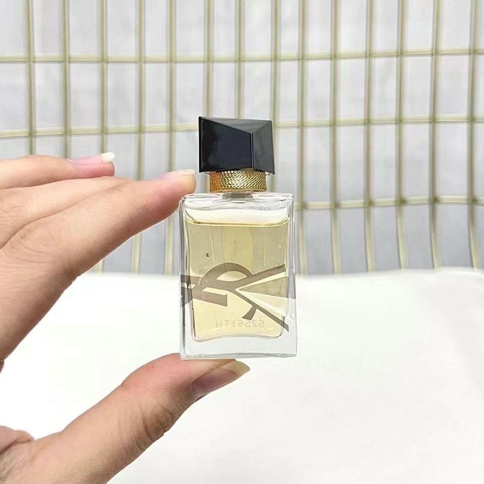 Saint Laurent perfume